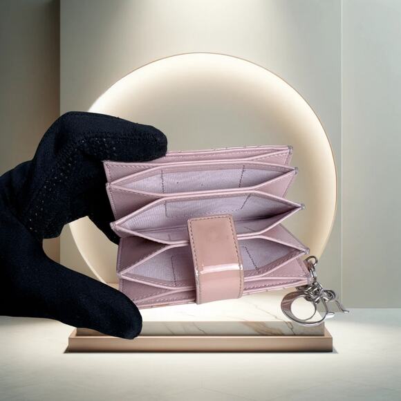 Christian Dior Lady Dior 5-gusset Card Holder (Sand) - Picture 4 of 6